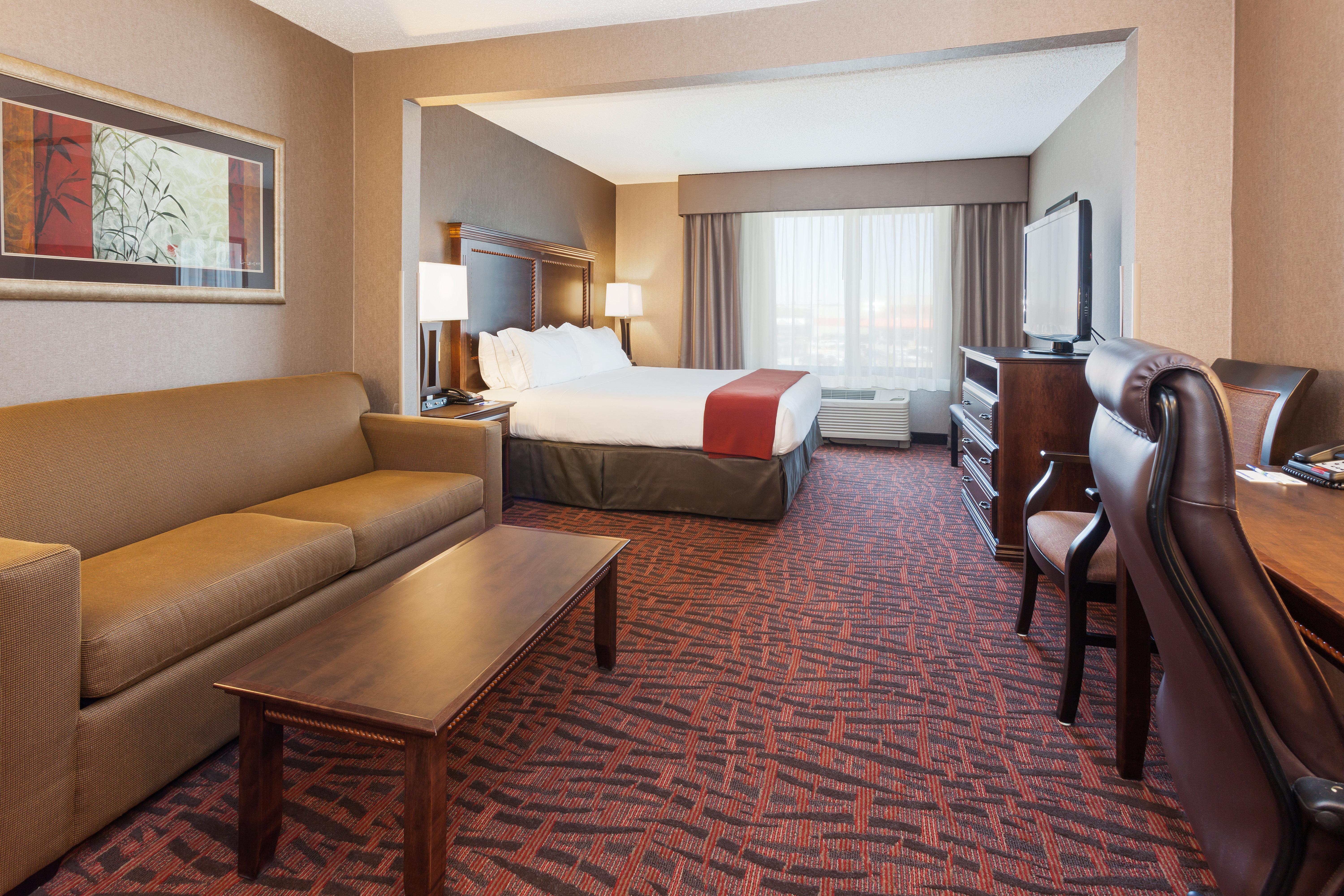Holiday Inn Express Hotel & Suites Cheyenne By Ihg Exterior photo