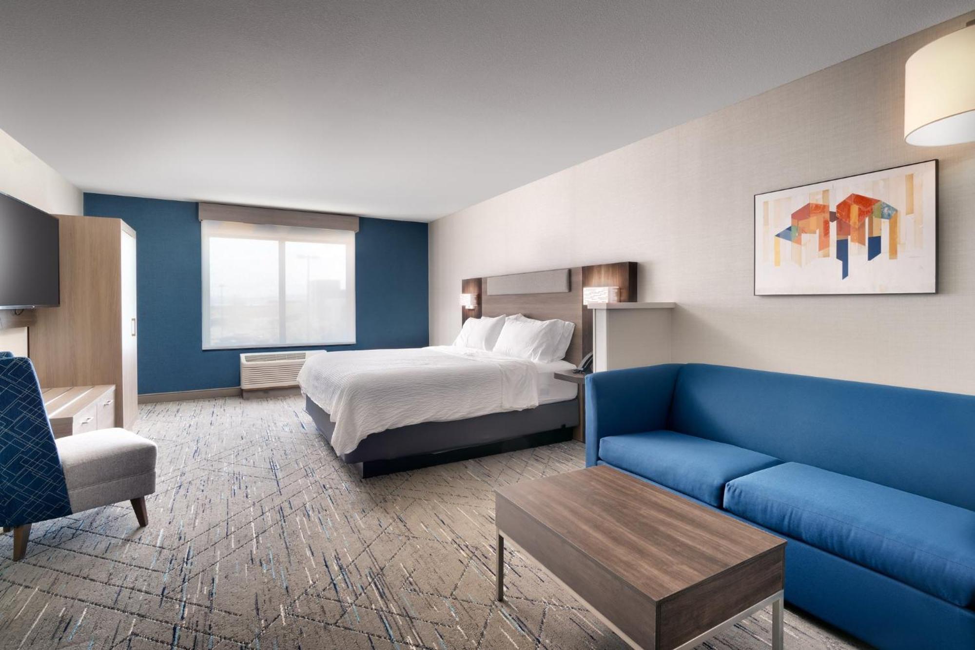 Holiday Inn Express Hotel & Suites Cheyenne By Ihg Exterior photo