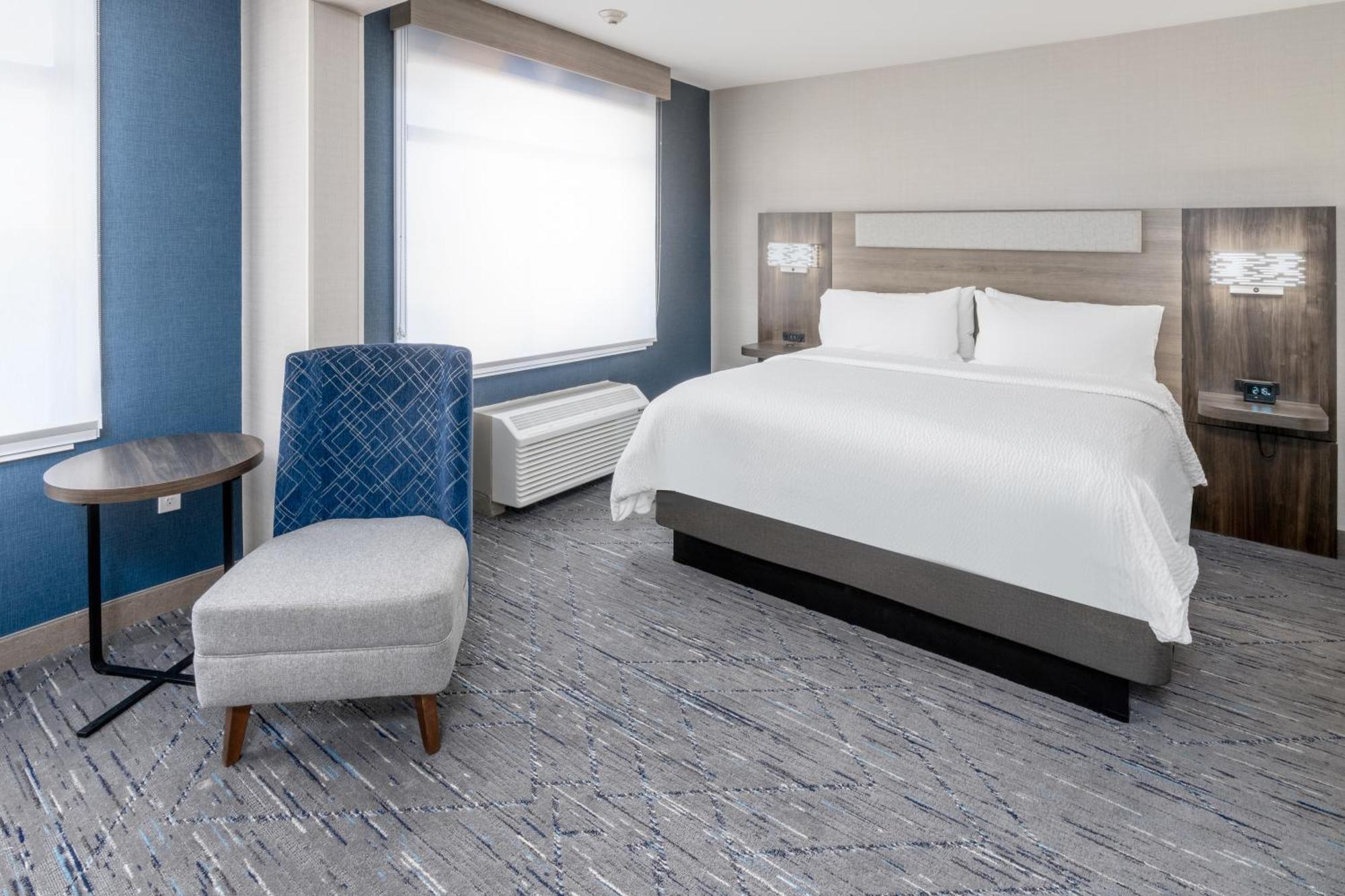 Holiday Inn Express Hotel & Suites Cheyenne By Ihg Exterior photo