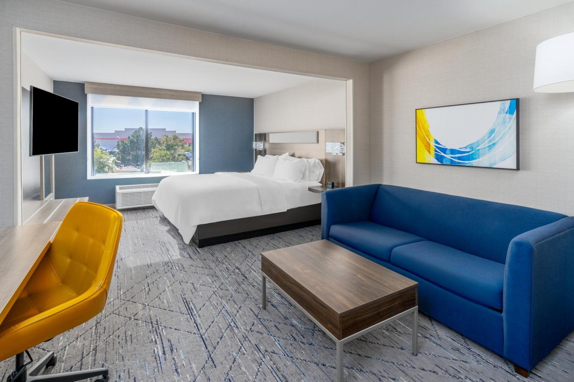 Holiday Inn Express Hotel & Suites Cheyenne By Ihg Exterior photo