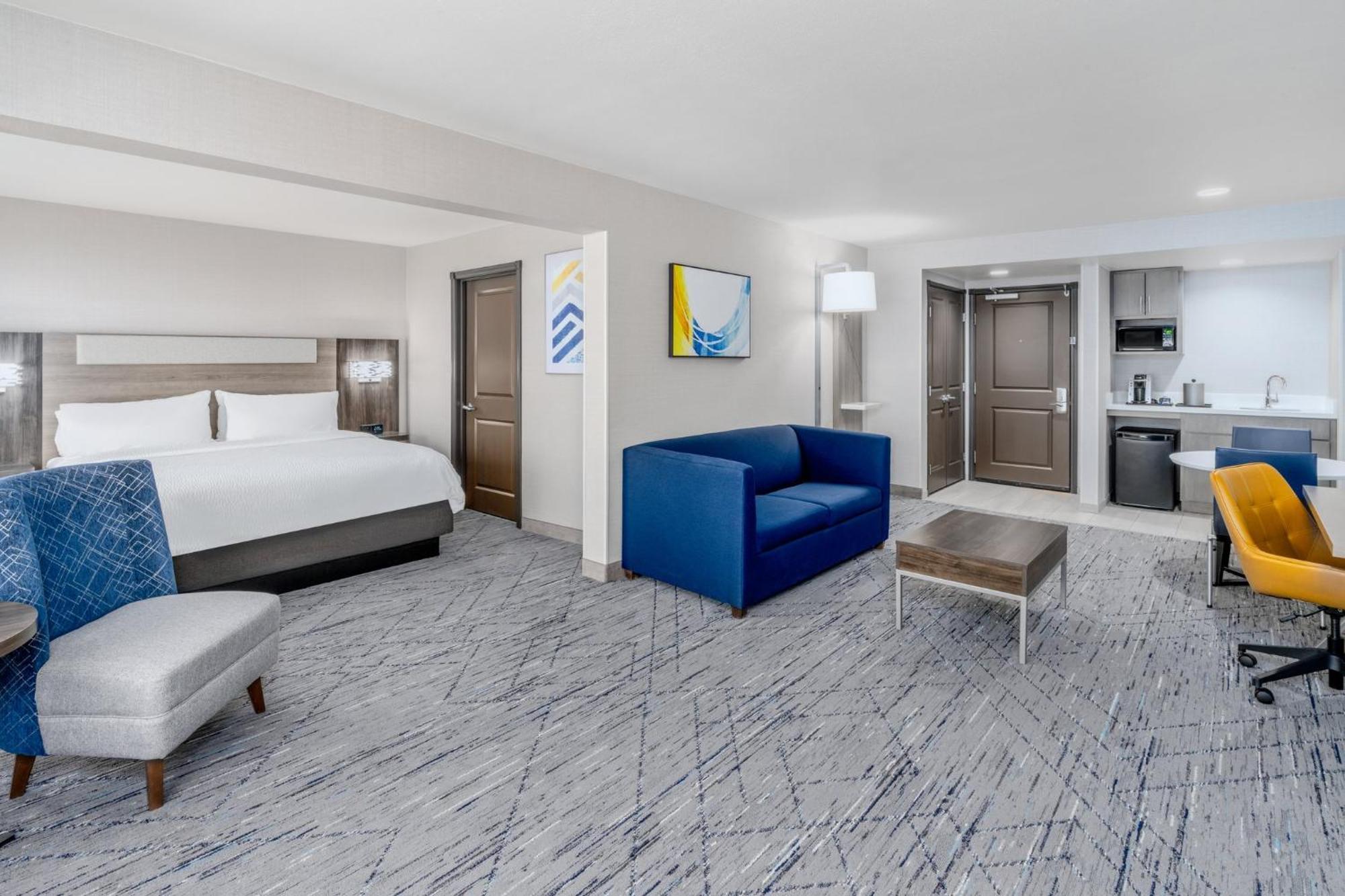 Holiday Inn Express Hotel & Suites Cheyenne By Ihg Exterior photo